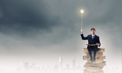 笔记本电脑在哪里调亮度？